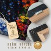 Africká žena Xindu s dredy Obraz na plátně struktura plátna, háček a detail rámu premium