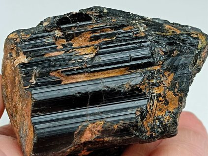 turmalín černý skoryl přírodní 12