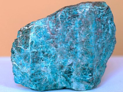 apatit kvalitni velky surovy 2