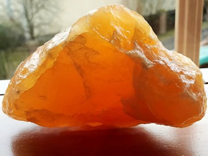 kalcit oranžový velký kámen 3