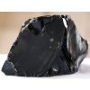 obsidian cerny surovy velky 4
