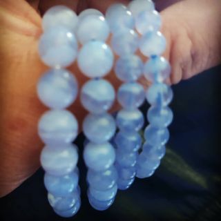 Vzácný přírodní modrý chalcedon #bluechalcedony #chalcedon #naramekzkamenu #fengsuejkameny