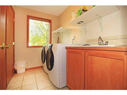 Odvlhčovač  / vysoušeč domácnost a kancelář Master DH 720P, 390W
