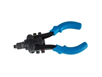 22648 XT0801 20221125 0653