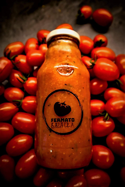 Hogyan készítsünk paradicsomsalátát