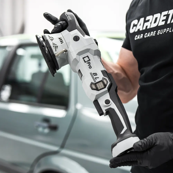 Liquid-Elements-A4500-PRO-Cordless-4