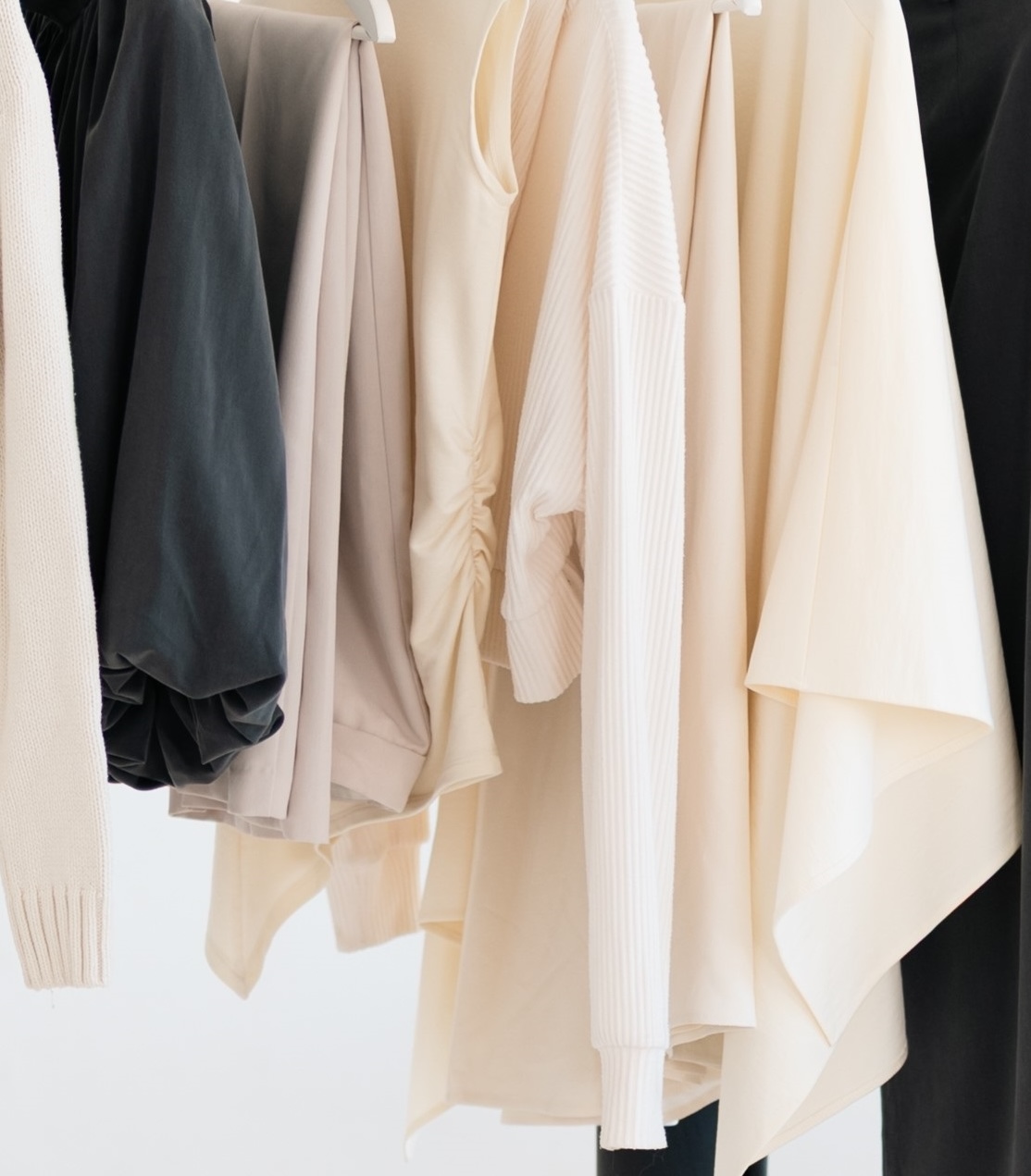 Všechno začíná látkou