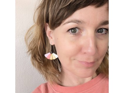 originální visací růžové náušnice