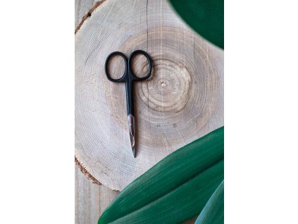 Manikúrní nůžky - černá