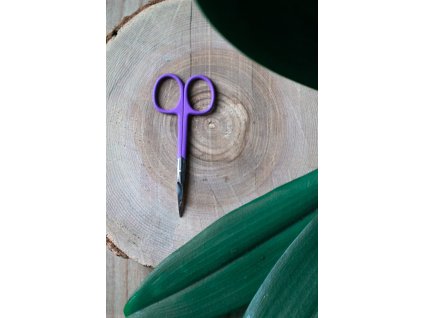 Manikúrní nůžky - fialová