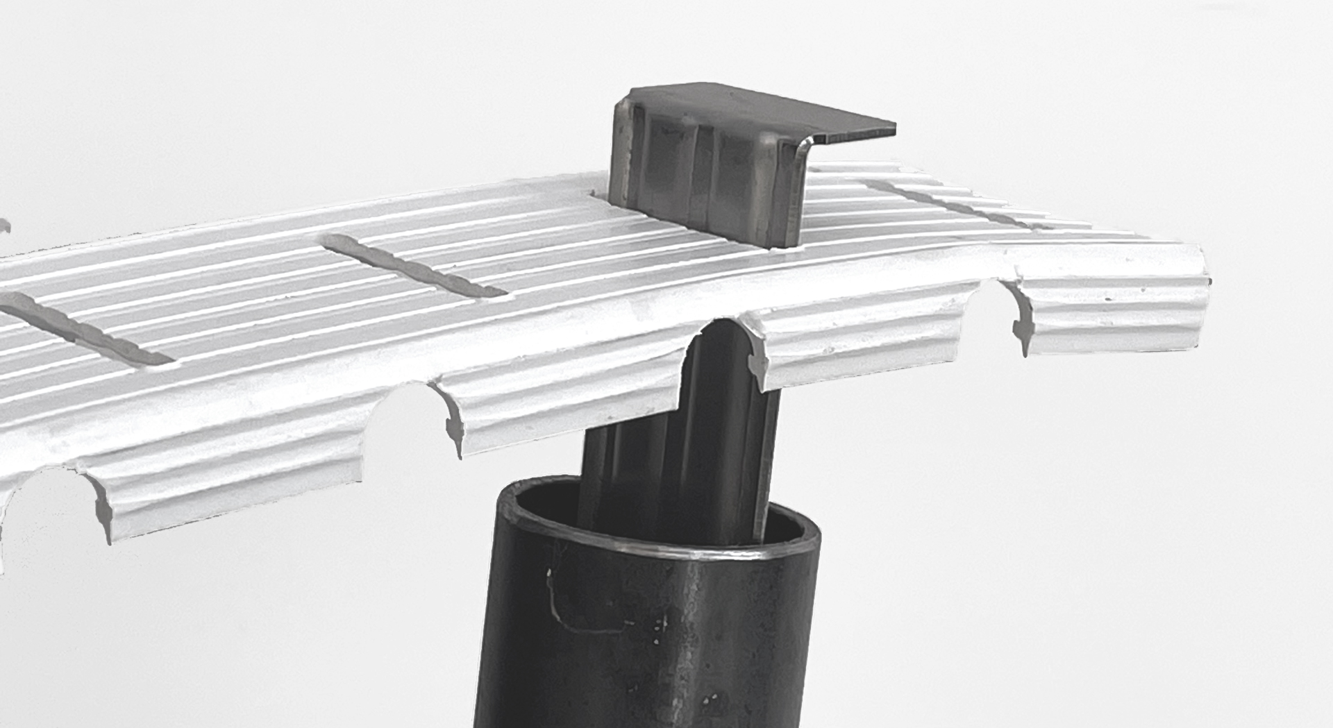 kotvení_umělé_lajny_tenis