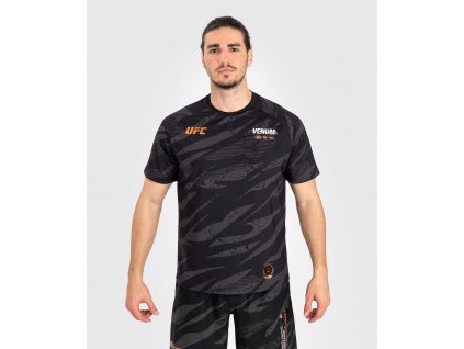 UFC Adrenaline by Venum Men's Fight Week Dry-Tech T-shirt - Urban Camo