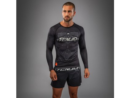 Rashguard Venum Eclipse - Long Sleeve - Black/Ivory (Size S)