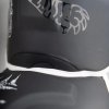 Shin Guards 8 WEAPONS Sak Yant BIG TIGER - černé (SIZE L)