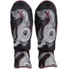 Shin Guards 8 WEAPONS Sak Yant NAGA - černé (SIZE L)