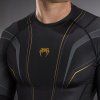 Long Sleeve Rashguard Venum Streamline - Black/Gold (Size S)
