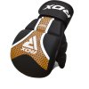 RDX MMA Rukavice Aura Plus T-17 - černo/zlaté - GSRT17BGL_GLD_NEW