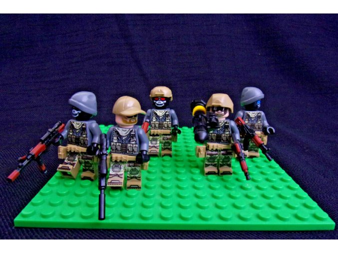 team s protitankovou střelou Javelin, 5 figurek