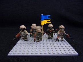 "Neprojdou!" 5 figurek ukrajinských vojáků
