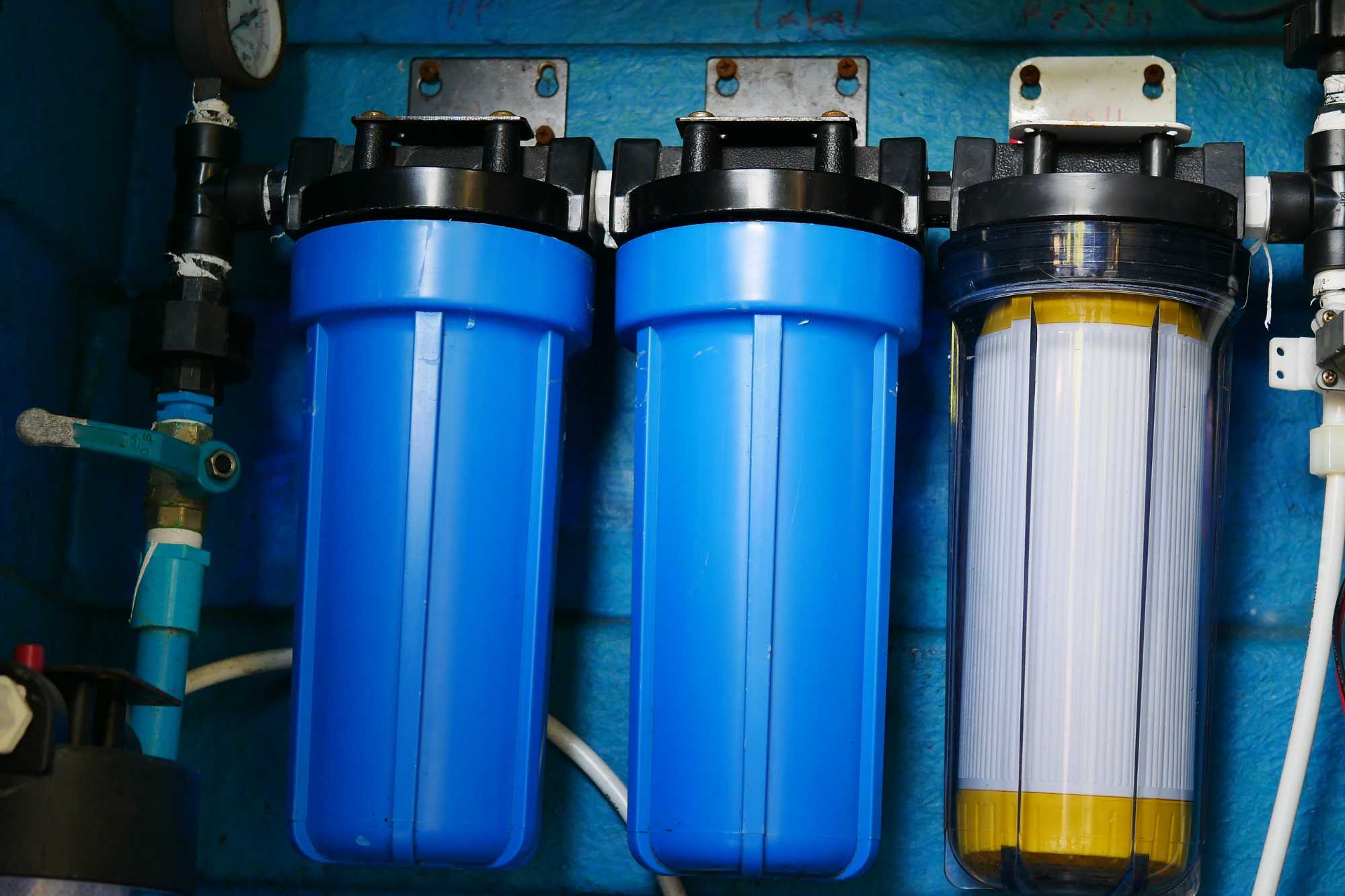 Ako si vybrať filter na vodný kameň, ktorý skutočne ochráni vaše spotrebiče?