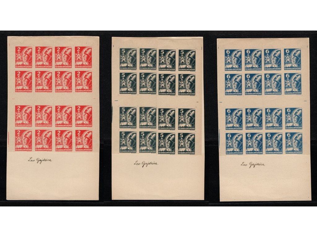 ČSR II 1945, Pof. 254-6, xx/x 2-6 K Košické 1945, v blocích širokých meziarší z levého a pravého okraje archu s nálepkami nahoře a dole (úzká meziarší svěží), na listech papíru s podpisy autora Leo Gajdzica