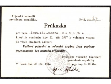 Vojenská kancelář presidenta republiky 1937, průkazka k volnému vstupu do všech Hradních nádvoří