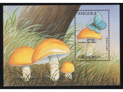 Angola 1998, Mi. Bl. 42 (koncovka), xx aršík Houby a motýl
