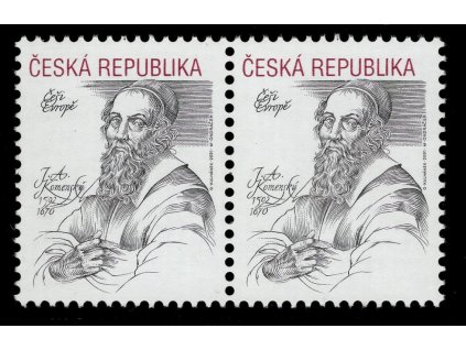 ČR 2001, Pof. 284, xx 9 Kč Komenský, dvoupáska, obě bez nominální hodnoty, z toho jedna s částečnou vícenásobnou moletáží na konci jména, v kombinaci se známkou se správnou moletáží zcela ojedinělé - možná unikát!