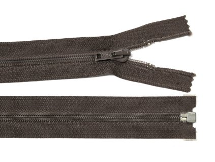 0705 nejtamvší hnědá