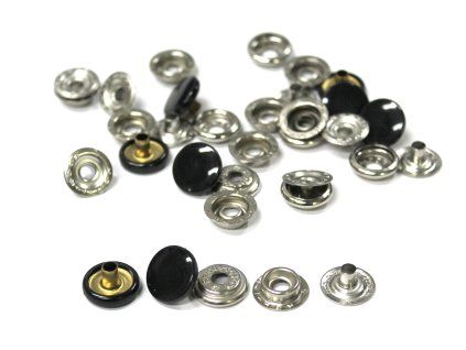 am6 15mm bal. 10ks černá 2