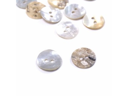 Knoflík přírodní perleť 20" 12mm Agoya