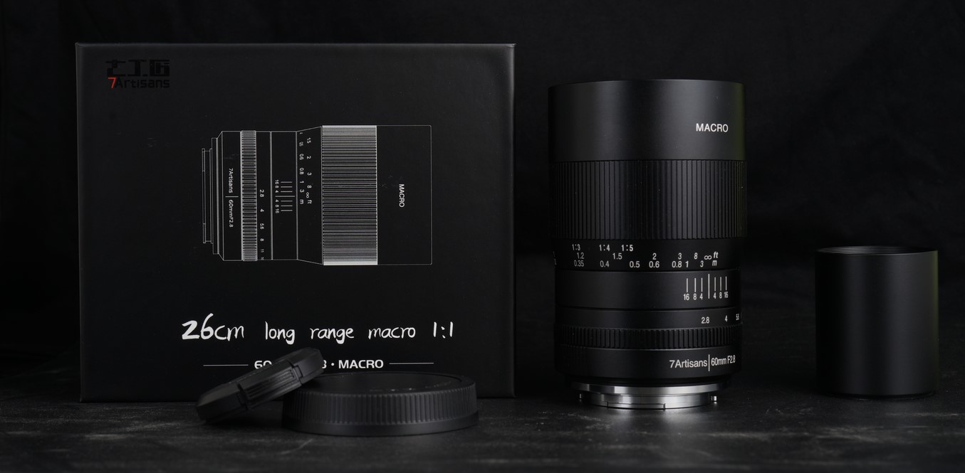 7artisans-60mm-f2.8-macro-mirrorless-lens-5