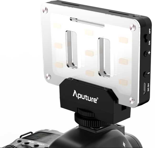 film-technika-aputure-amaran-al-m9-opravdu-malé-kamerové-led-světlo-universální-adaptér
