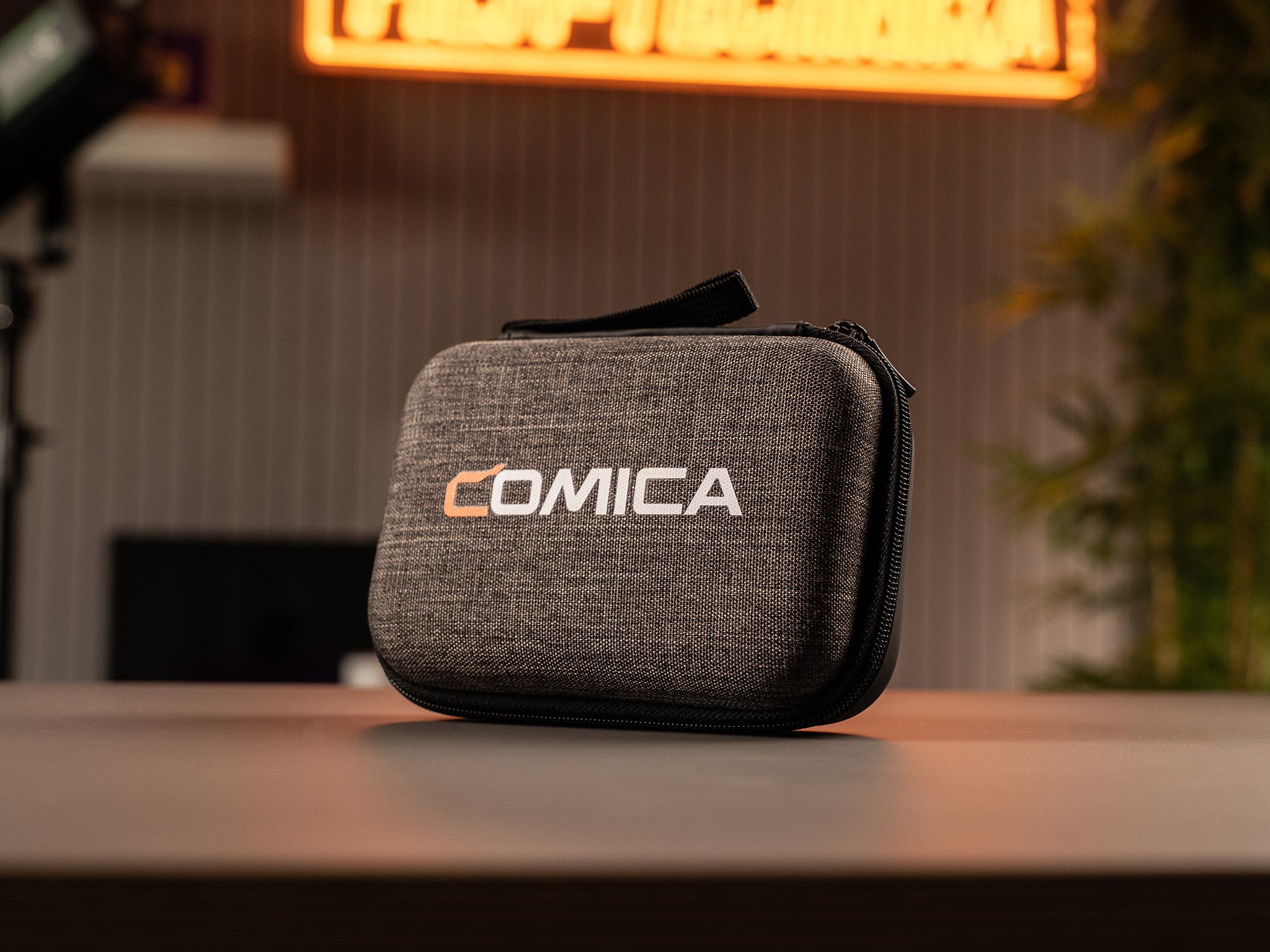 Comica BoomX-D D2 dva vysílače a přijímač