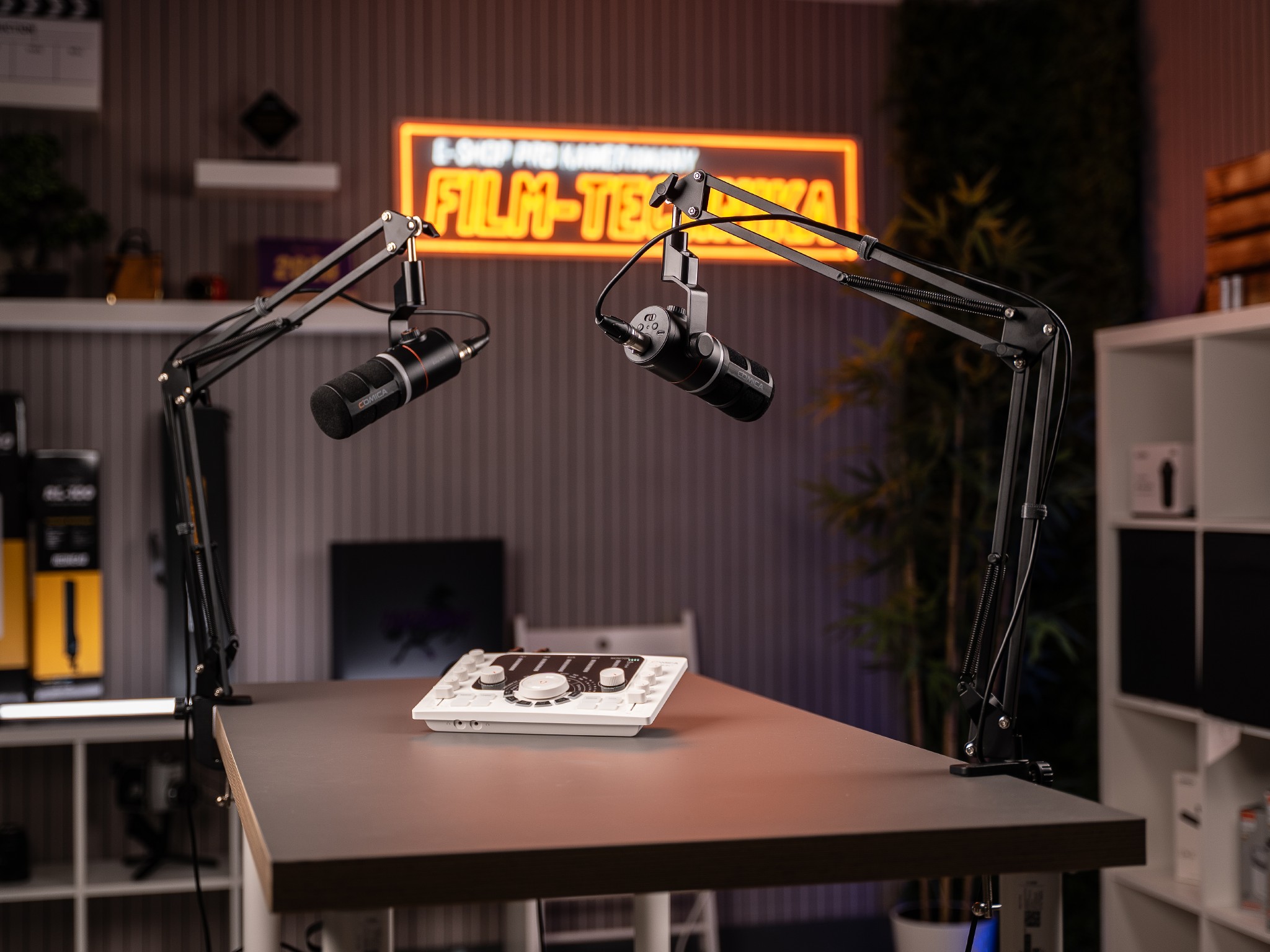 Comica EJoy D10 Podcast Kit