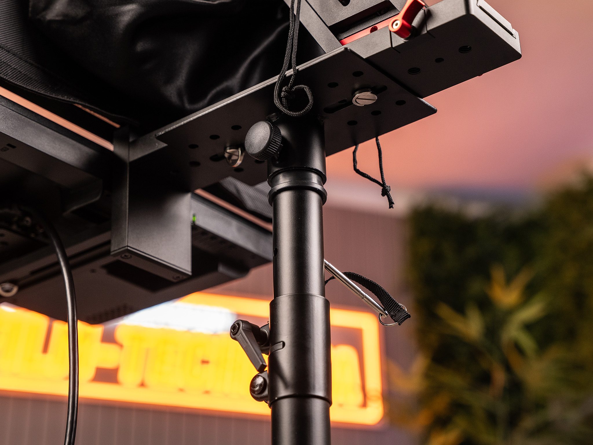 Spodní základna teleprompteru LENSBOT ST-4200