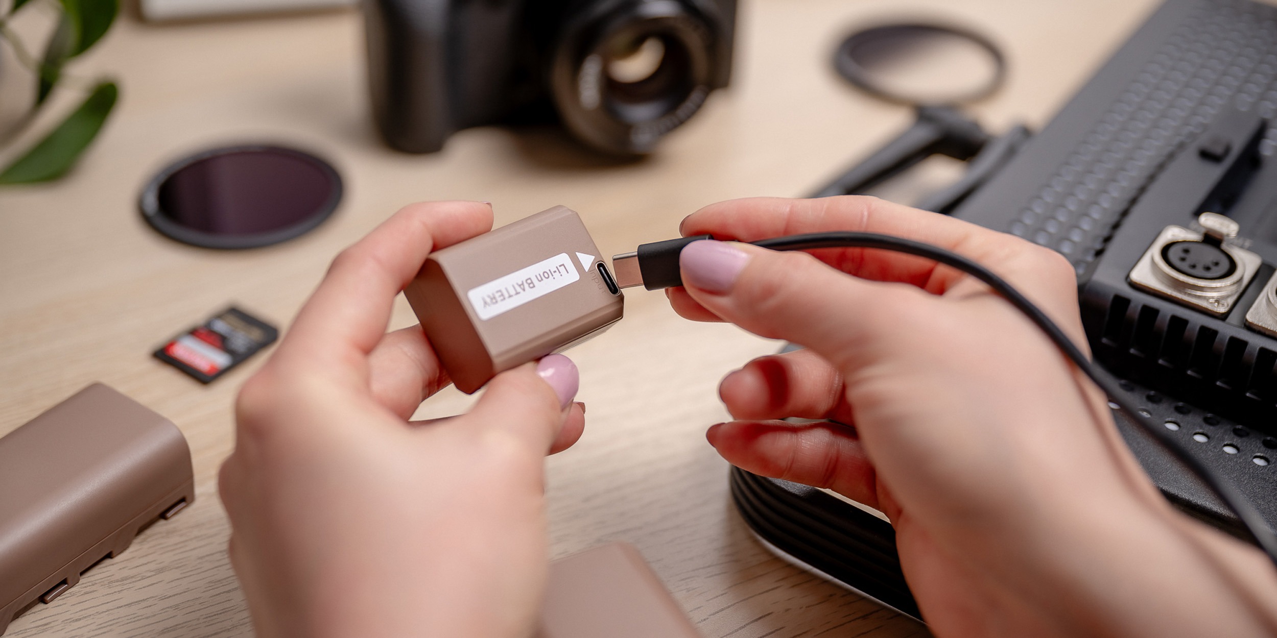 newell-lp-e6p-usb-c-pp-2