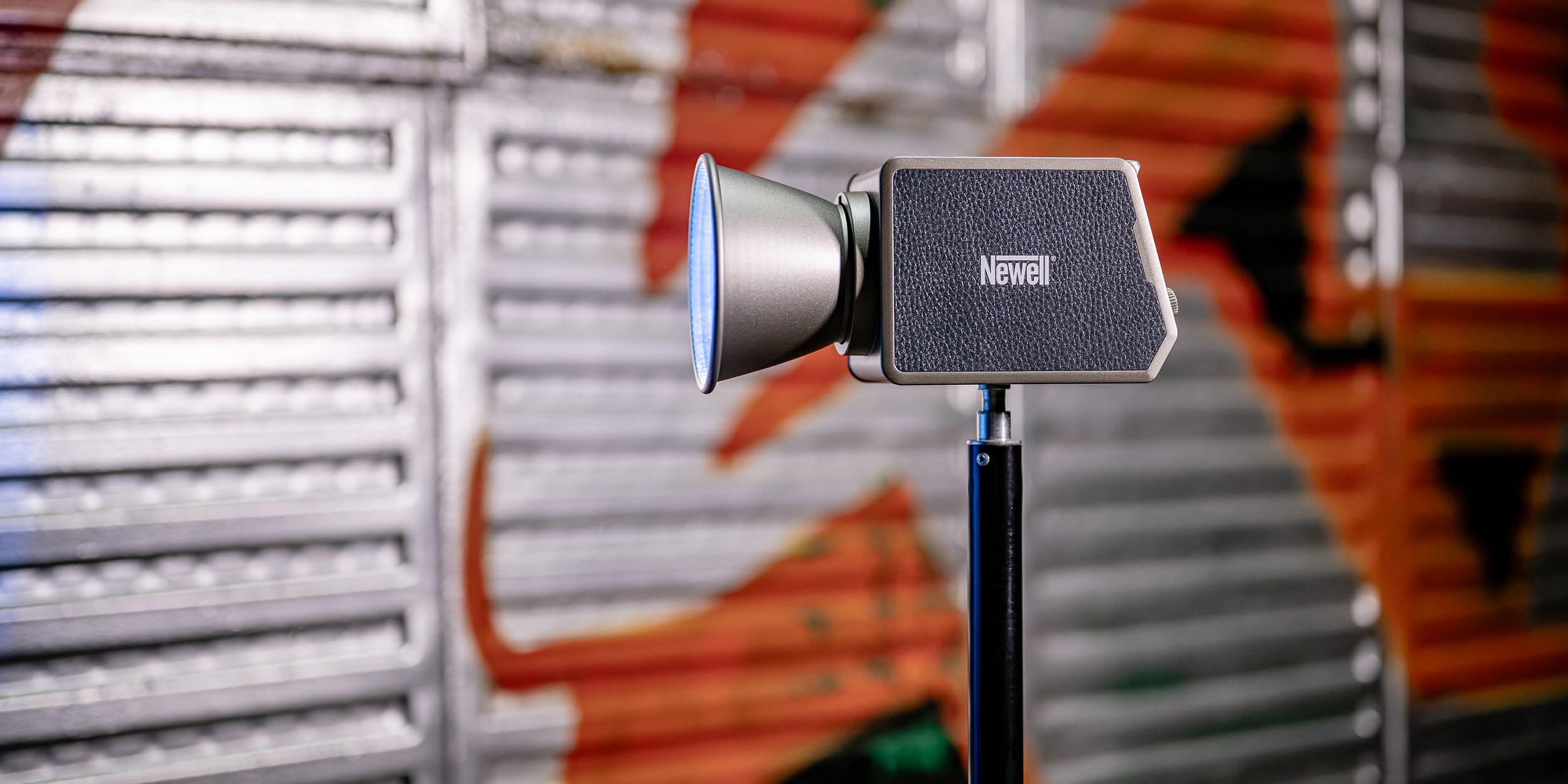 newell-zora-60-pp-1
