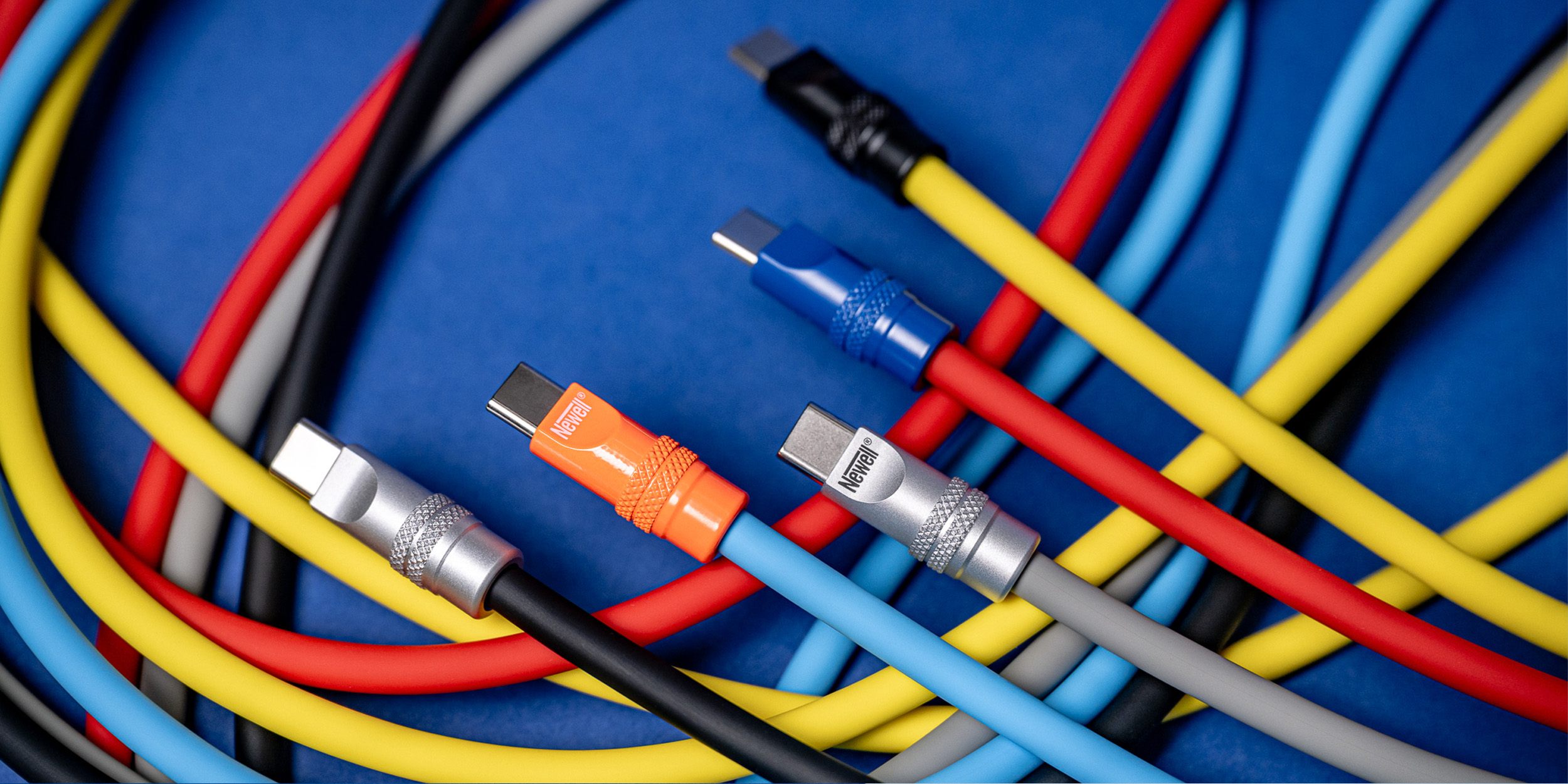 newell-usb-c-100w-silikon-pp-5