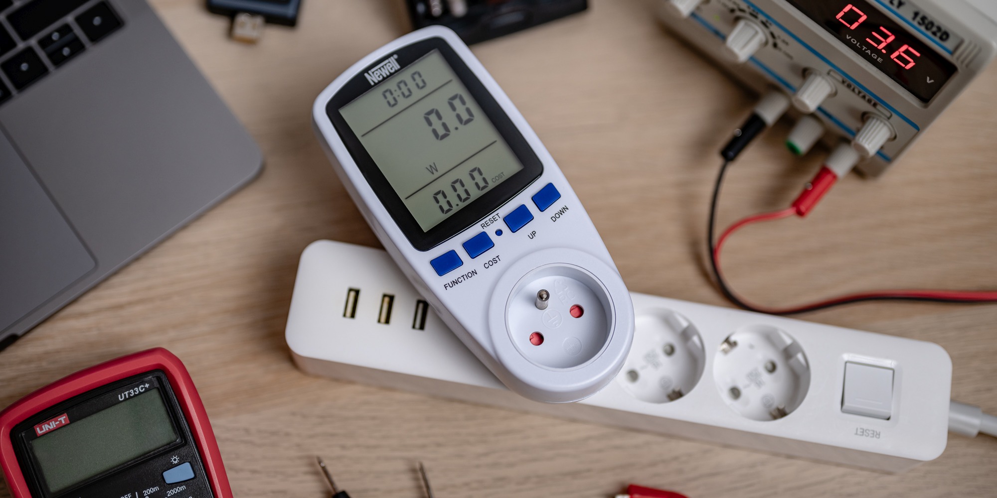 wattmeter-2-lq