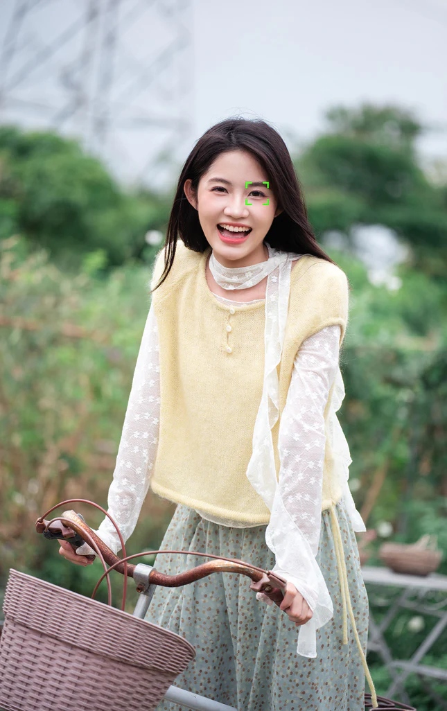 AF_75mm_F1.8_EVO_Z-img8