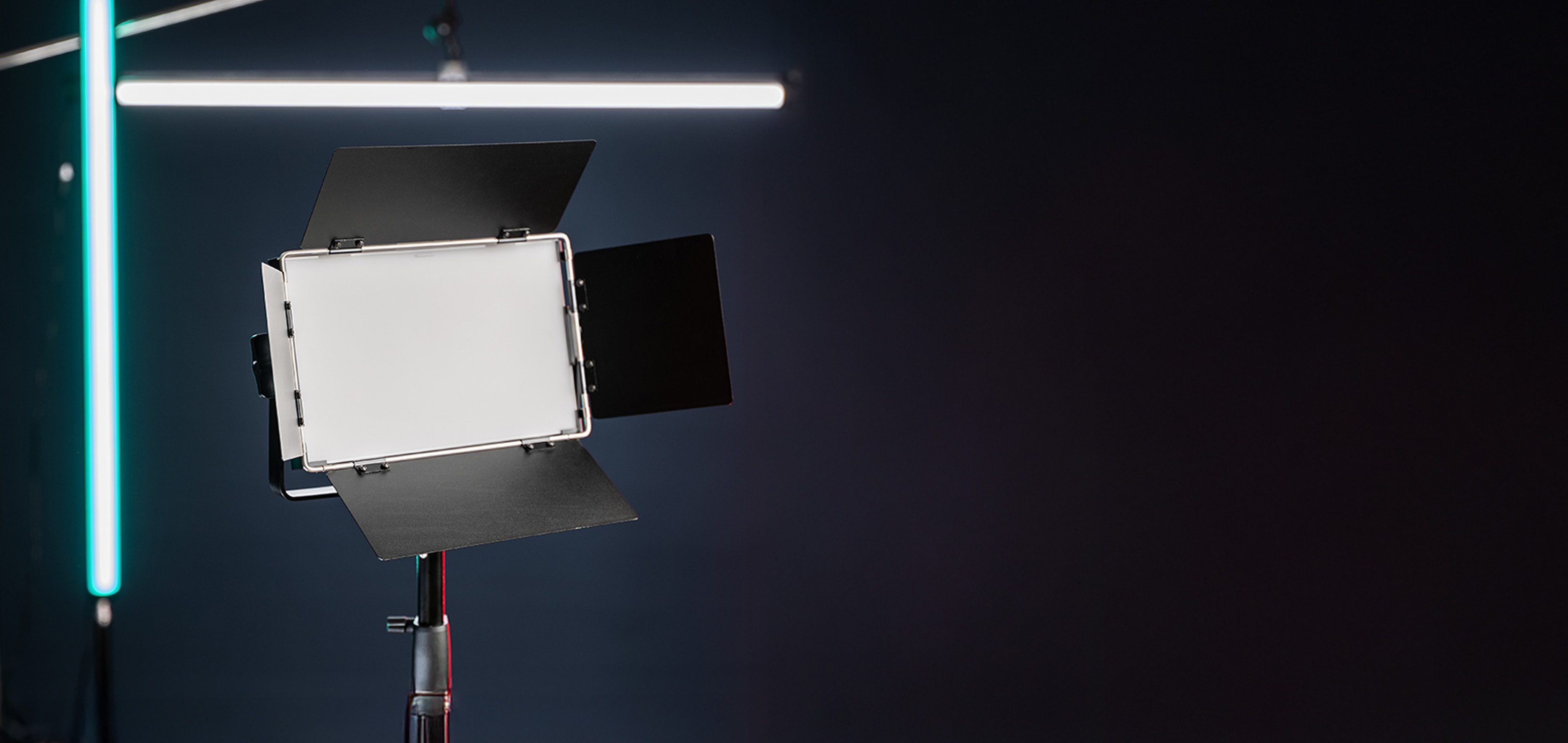 Studiová fotografie panelu — VL-S50T