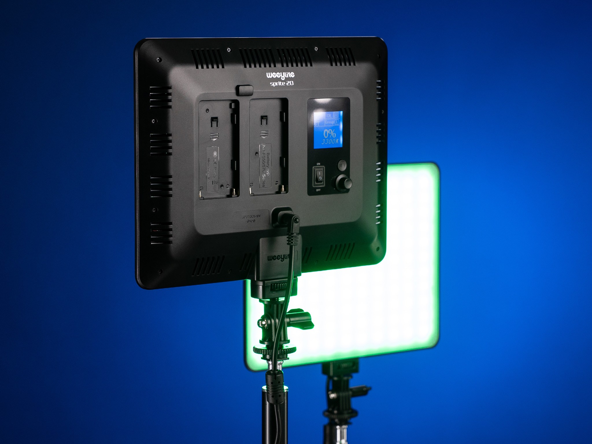 Weeylite Sprite 20 – dvojice RGB LED panelů