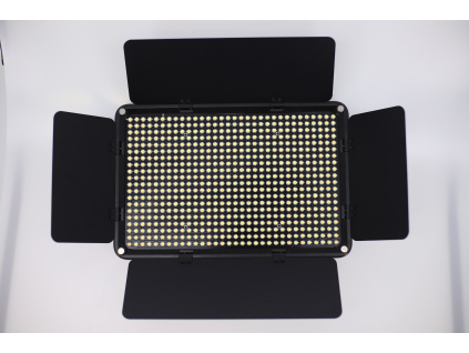 (ROZBALENO) Viltrox VL-D640T + adaptér - Bi-color video LED světlo (3300K-5600K)