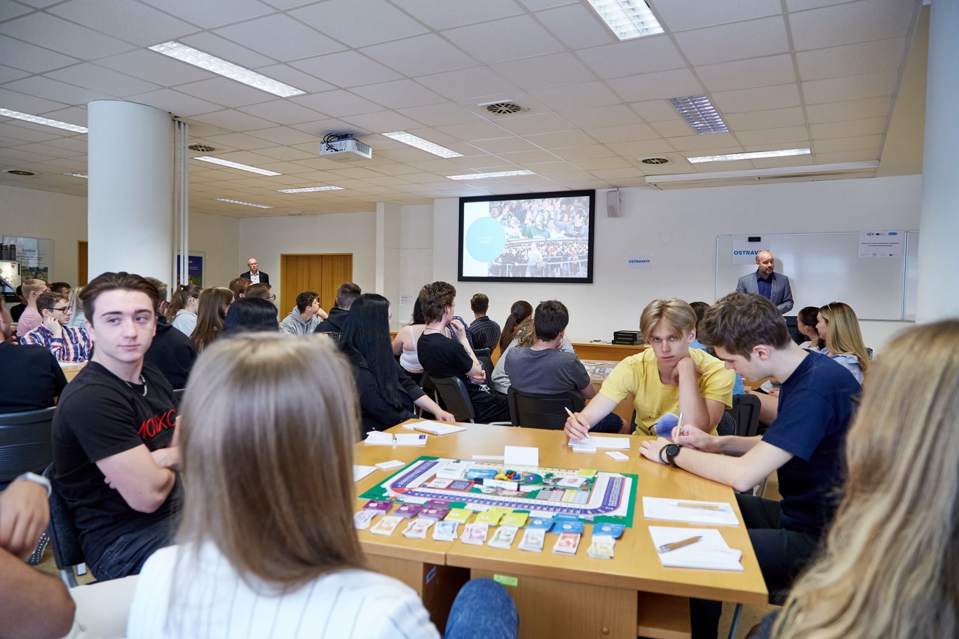 SKOLA