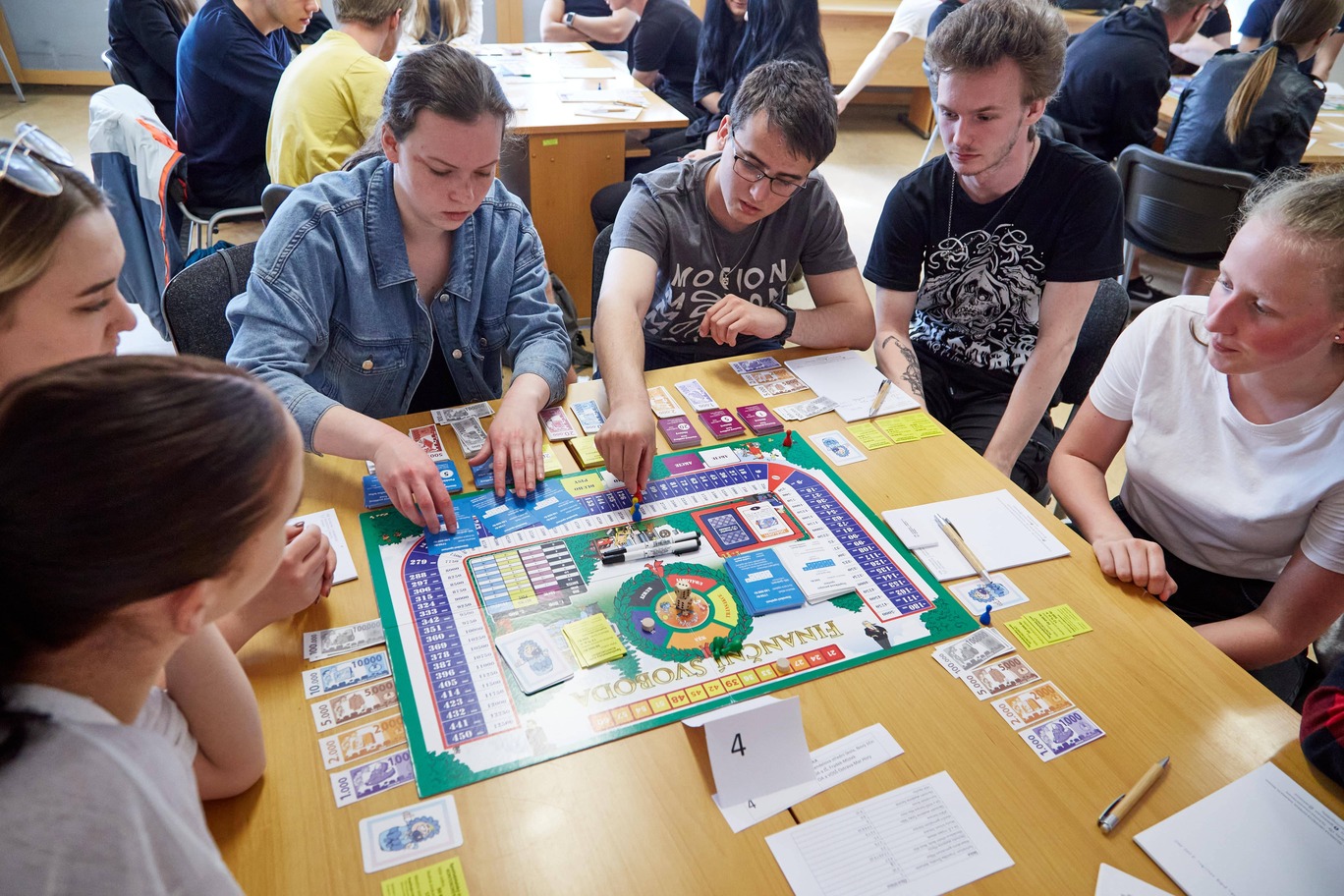 SKOLA