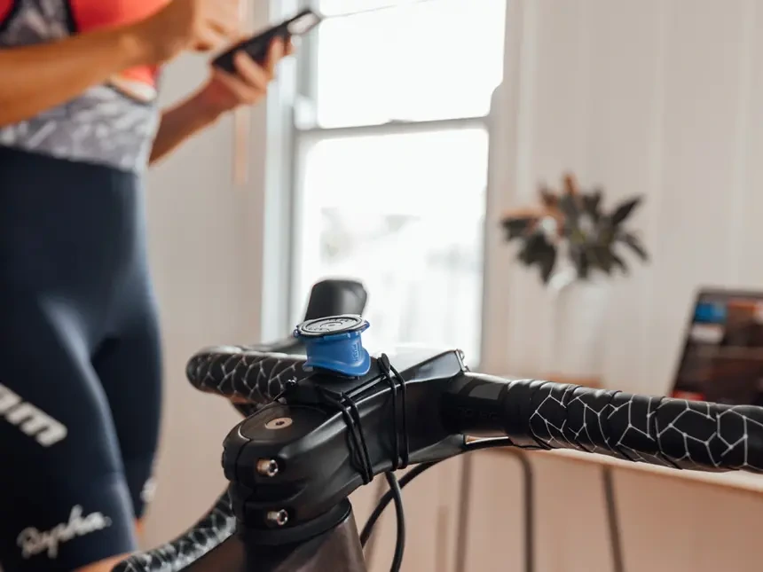 Quad Lock Flat Bar Adaptor – Na kole na trenažéru