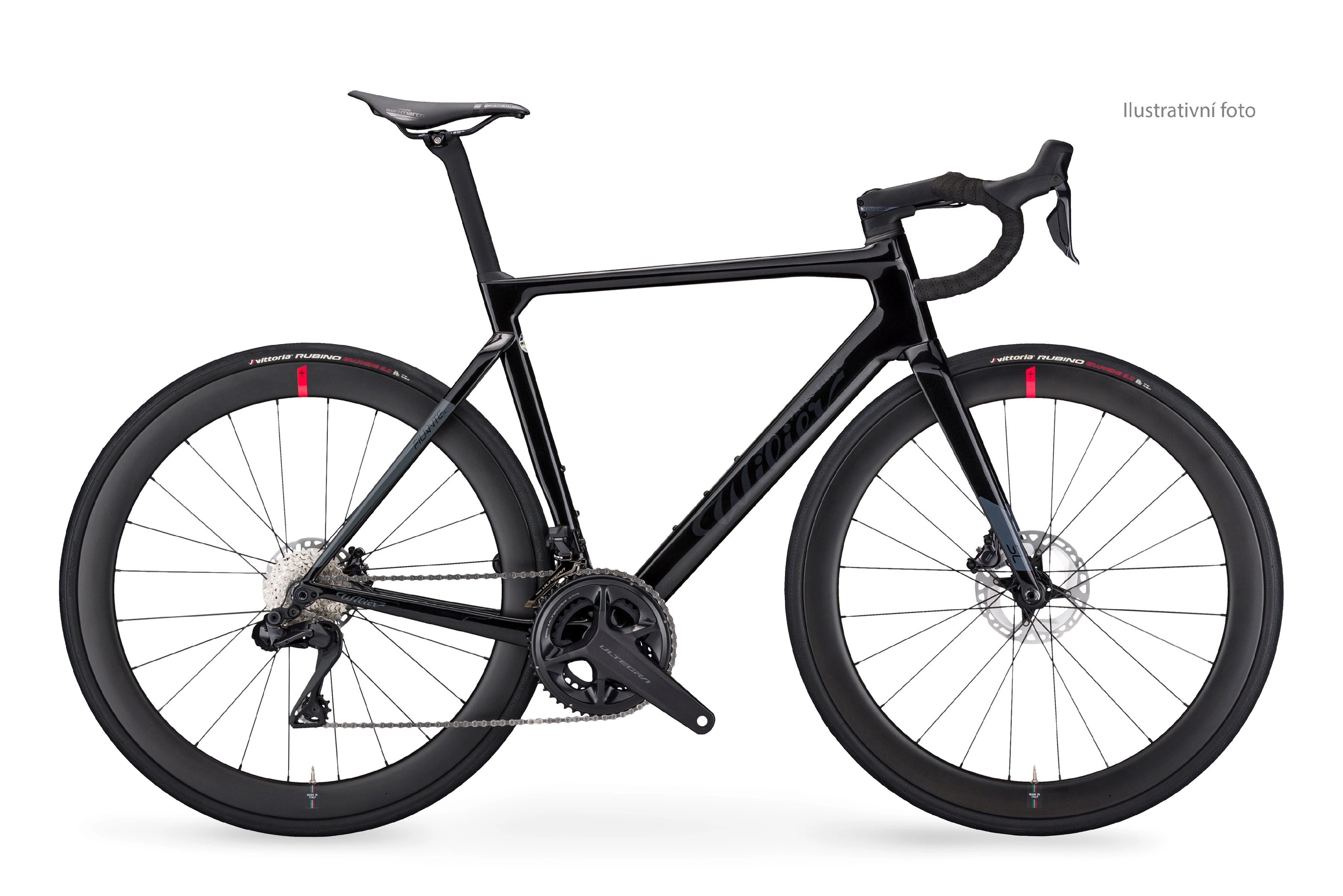 Wilier Filante SL Rival AXS + NDR50 v barvě Black z boku