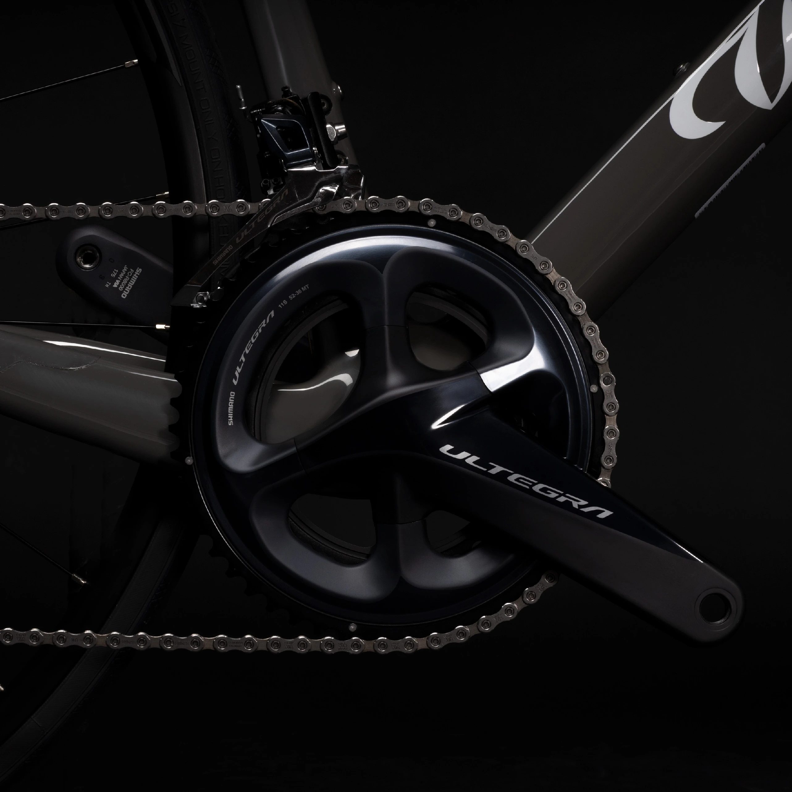 Kliky Shimano Ultegra, přesmykač a řetěz na kole Wilier GTR Team Disc Shimano Ultegra + RS171 v barvě Grey / Orange