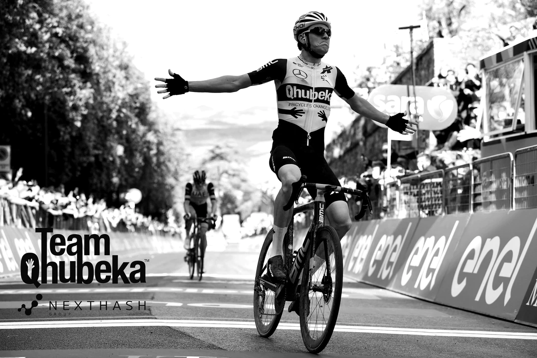 Jezdec týmu Qhubeka vítězí v etapě Giro d’Italia na výpletech HUNT